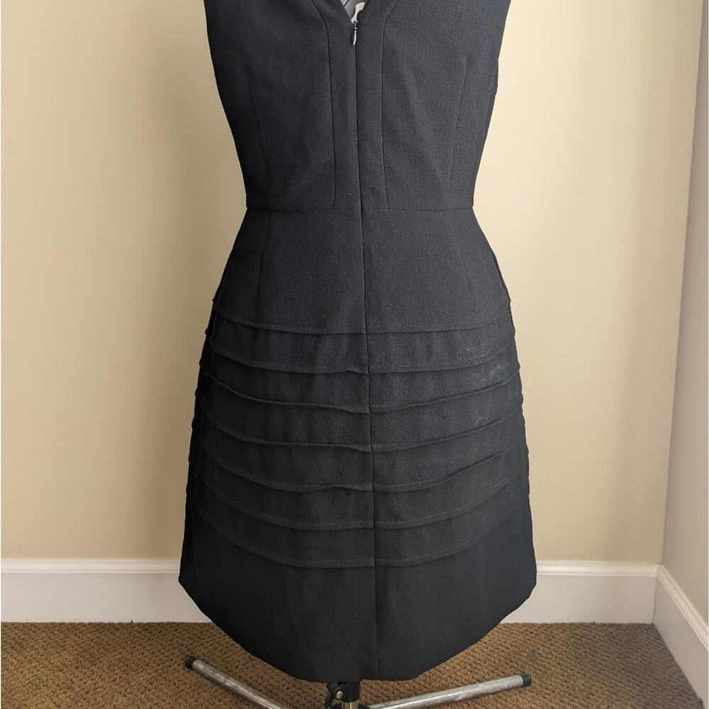 Madewell black dress, 8, v back with pockets, fit & flare - Picture 6 of 11
